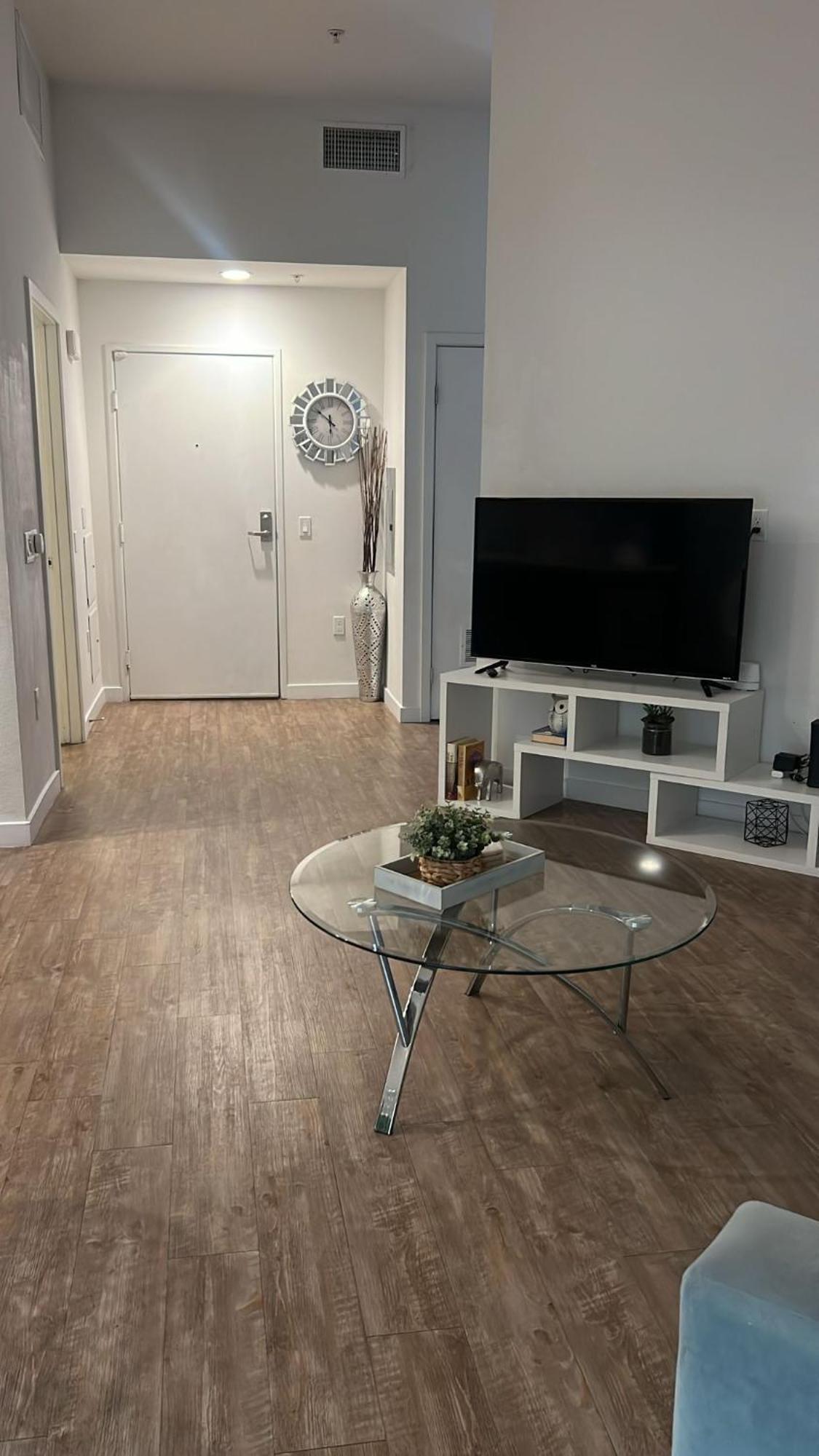 Exceptional Loft Free Parking And Wifi Apartment Лос Анджелис Екстериор снимка